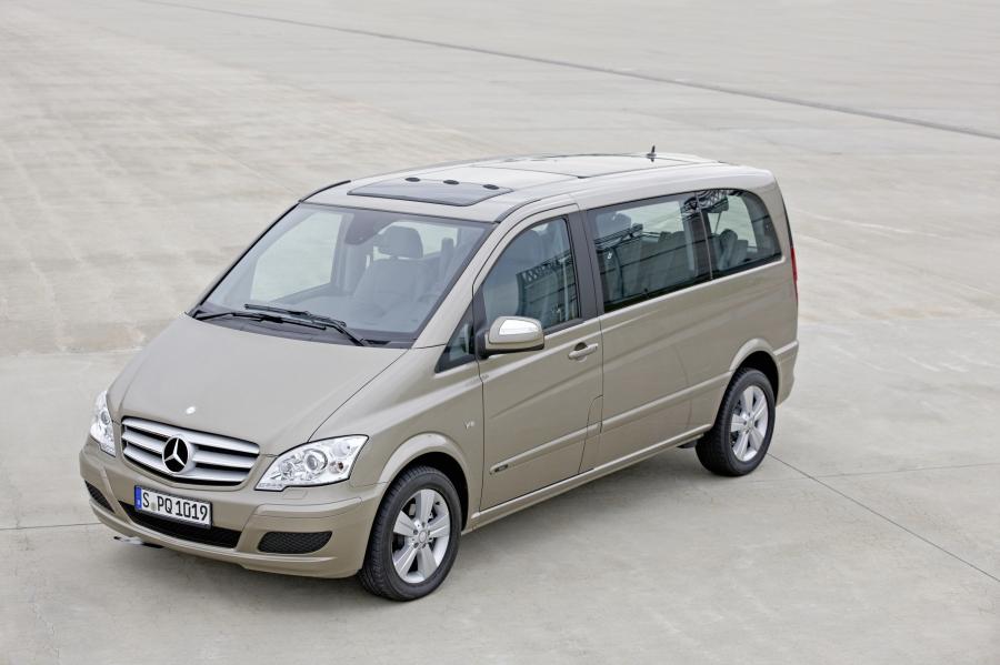  Mercedes-Benz Viano 2011 года  (фото 57 из 140)